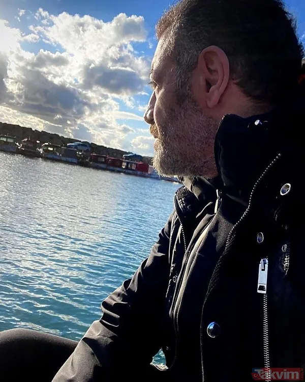 50 yaşındaki Hakan Altun sahnede kendi düğününü yaptı! Sibel Can’ın partnerinden seyircisine sürpriz! Evlilik açıklamasının ardından... - 21