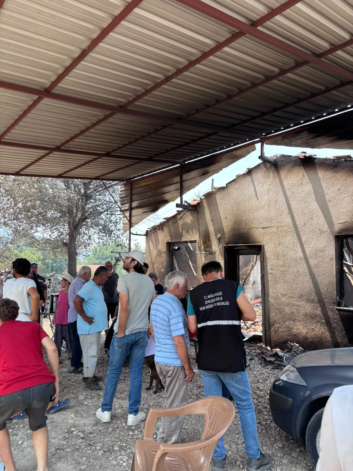 3 İLDE 65 BAĞIMSIZ BÖLÜM HASAR ALDI-1