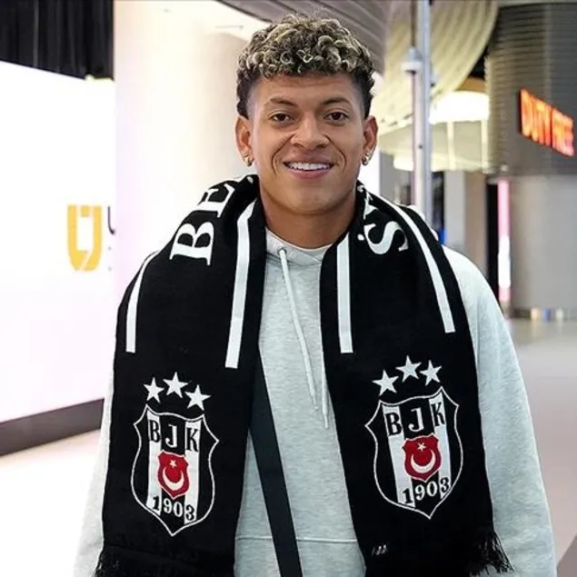 Elan’dan yoğun mesai!