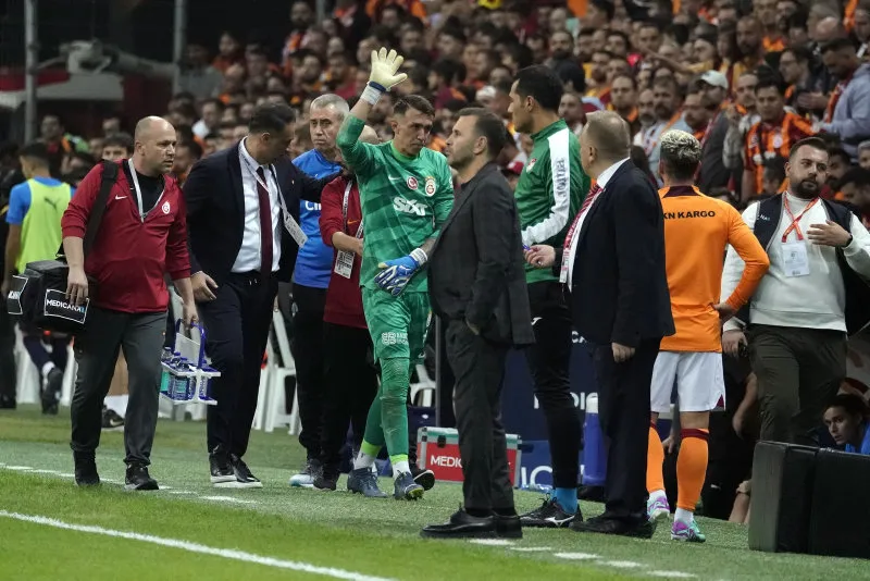 Galatasaray Kasımpaşa'yı Zaha'nın golleriyle geçti! - 4