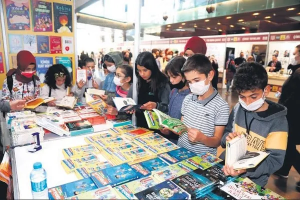 Konya kitap günlerinde rekor ziyaretçi: 802.104-2