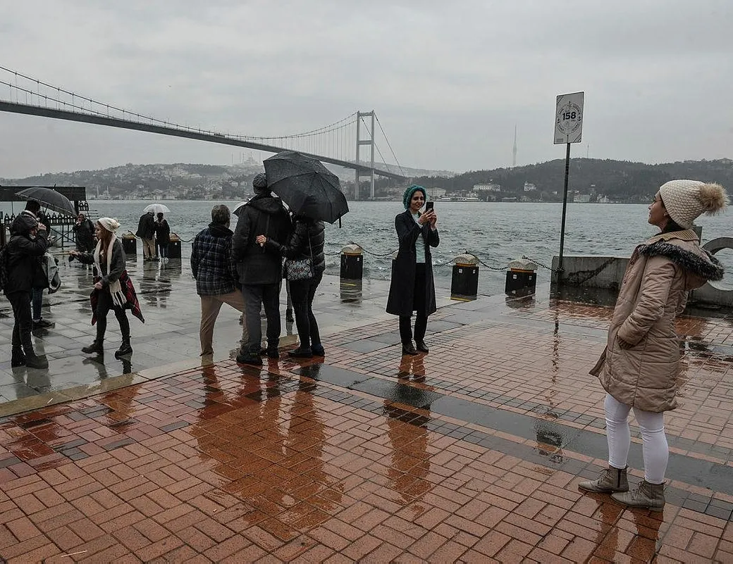 Ortaköy’de turist yoğunluğu