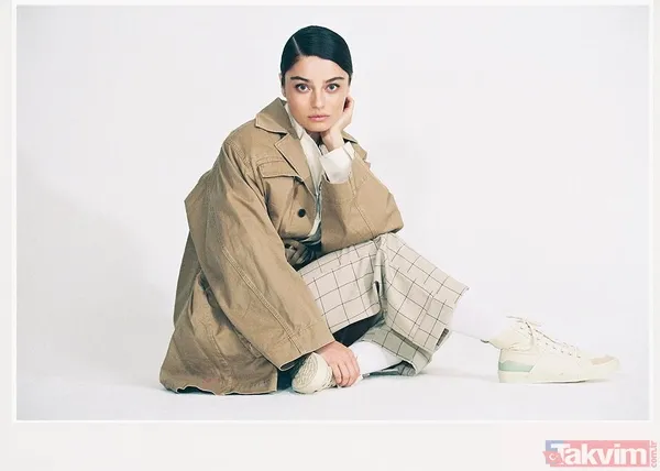 Ada Masalı'nın Haziran'ı Ayça Ayşin Turan süper mini tulumuyla nefes kesti! Peş peşe paylaştı herkes onu konuştu - 1