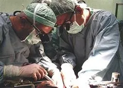 Fakirlerinkini zenginlere satıyor