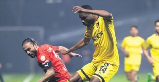 Pendikspor Halil Akbunar’ın 90+7’de attığı golle 1-0 kazandı