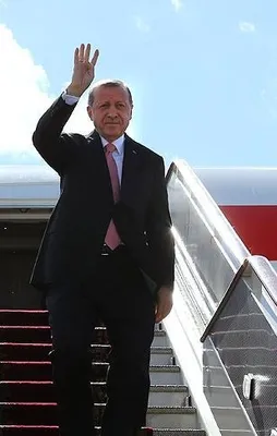 Cumhurbaşkanı Erdoğan Tunus'a gitti