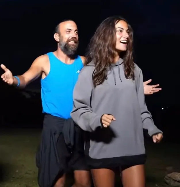 1779625222727.jpg Survivor’da Beyza ve Sercan krizi büyüyor: Sevgilisi Kerimhan'dan dikkat çeken ayrılık hamlesi-3