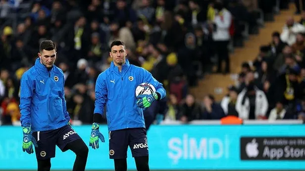 Özel haber... Fenerbahçe ile yollarını ayıran Berke Özer'in adı Beşiktaş ile anılıyordu: Eski kulübü de devreye girdi-10