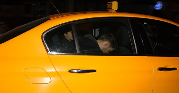 Dolunay Soysert yeni sevgilisi Ali Yörenç ile yakalandı