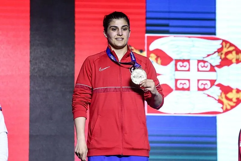 Buse Naz Çakıroğlu ve Busenaz Sürmeneli Avrupa şampiyonu oldu-5