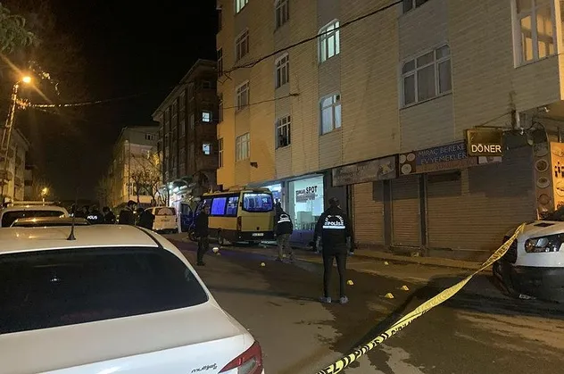 Son dakika: Gaziosmanpaşa'da silahlar konuştu: 1 ölü, 4 yaralı! Ekipler alarmda