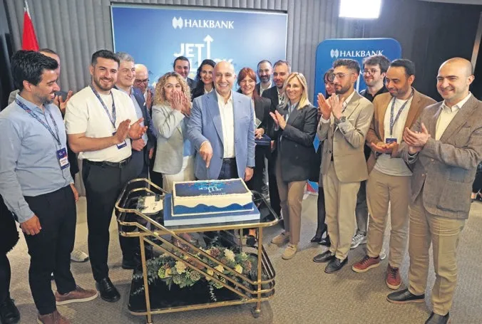 Halkbank’tan genç girişimcilere destek