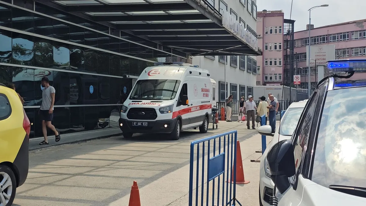 1786281271095.jpeg Zonguldak'ta deniz yasağı sonrası acı olay: Eski futbolcu ve klasman hakemi Hakan Ergin denizde hayatını kaybetti-5