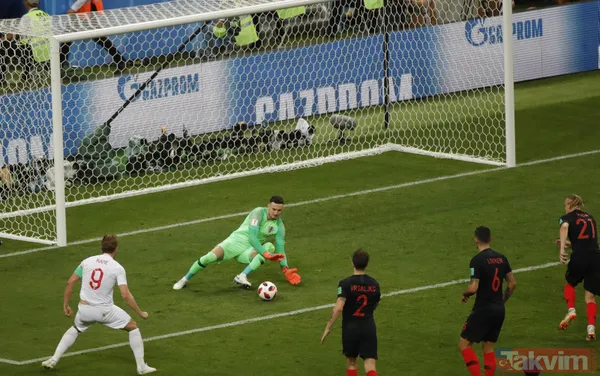 2018 FIFA Dünya Kupas'ında finalin adı belli oldu! Fransa - Hırvatistan - 33