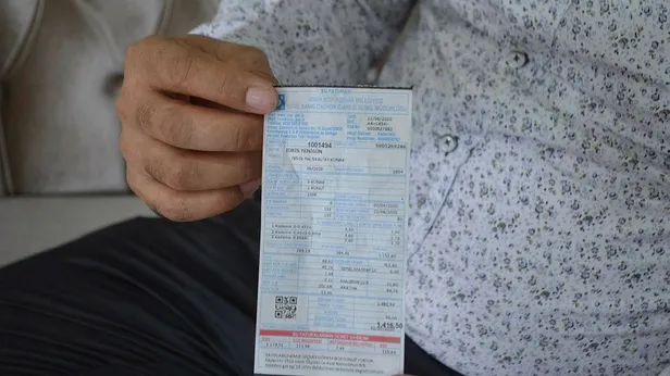 CHPli Tunç Soyerin belediye başkanı olduğu İzmirde vatandaşlar su faturalarının katlamalı geldiğini belirterek isyan etti!