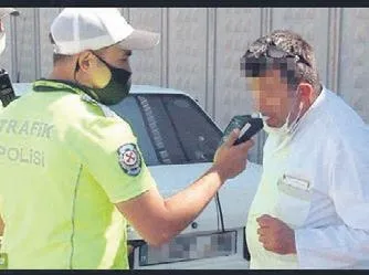 ayni-masada-alkol-aldigi-arkadaslarina-kursun-yagdirdi-2-olu-1-yarali-1652042642014.jpeg Aynı masada alkol aldığı arkadaşlarına kurşun yağdırdı: 2 ölü 1 yaralı-4