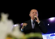 Başkan Erdoğanın Macrona sert yanıtı Fransada gündem oldu