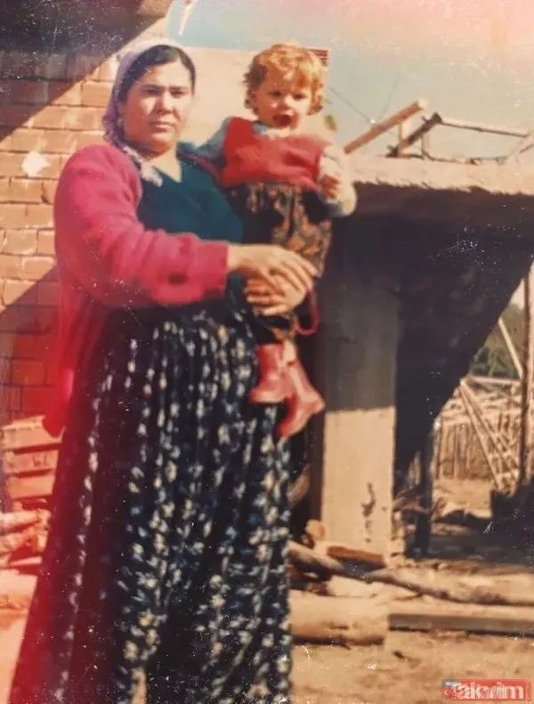 Merdiven Altında Kaç Tane Çocuğu Aldırdınız? Bunu Açıklayın. Annem Allah Korkusundan Aldırmamış. Bizi Öğrendiklerinde 4 Aylıkmışım. Ben Yıllarca Belki Bizi...