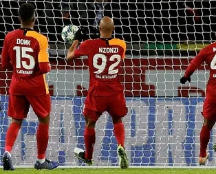 Galatasarayda Steven Nzonzi kadro dışı bırakıldı