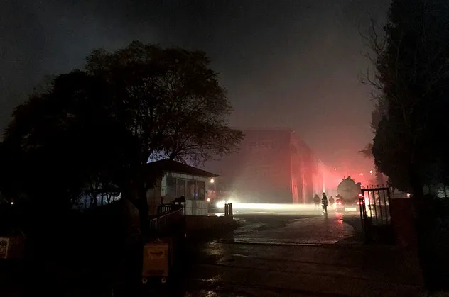 Adana'da fabrika yangını! Çok sayıda ekip müdahale etti