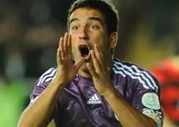 Arda Turan transferini kapattı