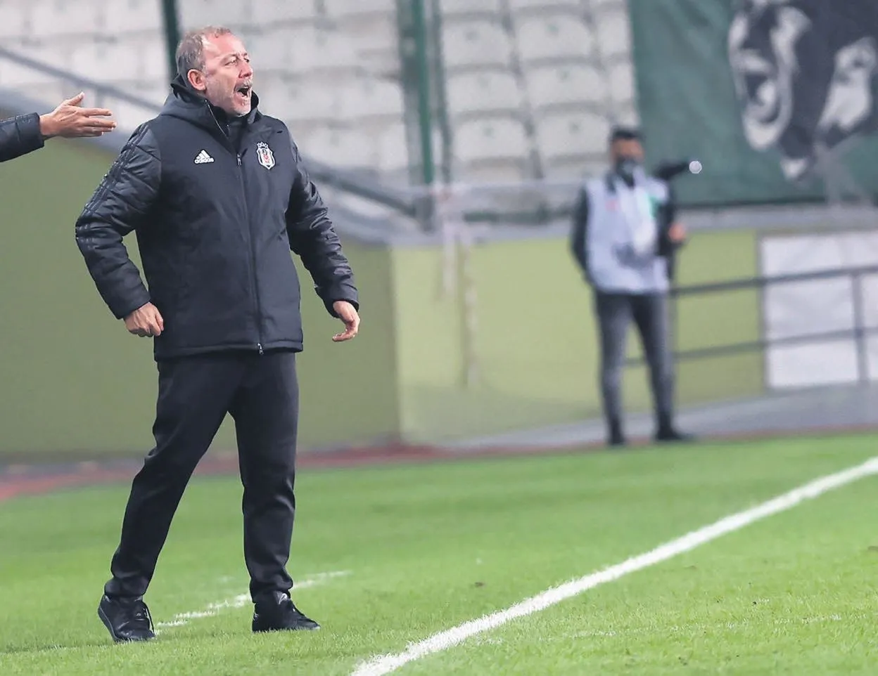 Benim istememle olmaz!