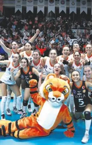 Şampiyonlar Kupası Eczacıbaşı Vitra’nın