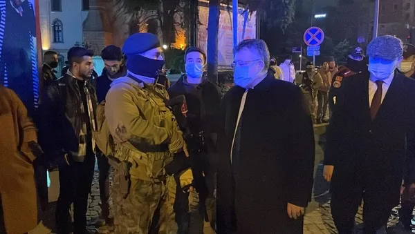 fetoculerden-alcak-propaganda-polis-telsizine-girdiler-1641018243059.jpg FETÖ'cülerden alçak propaganda! Polis telsizine girdiler-3