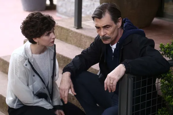 hakim-6-bolum-fragmani-nefes-kesti-omer-arif-yasemini-kurtarabilecek-mi-1652132417062.jpg Hakim 6. bölüm fragmanı nefes kesti: Ömer Arif, Yasemin’i kurtarabilecek mi?-6
