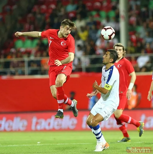 Şenol Güneş İzlanda karşısındaki 11'i belirledi - 17