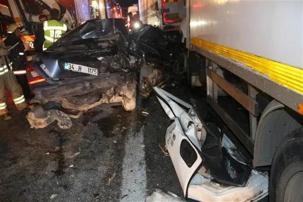 TEM'deki kazadan korkunç görüntüler - 3