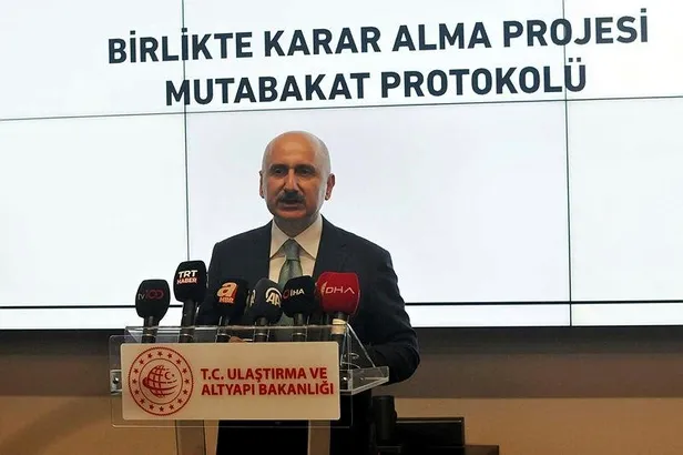 ulastirma-ve-altyapi-bakani-adil-karaismailoglu-istanbul-havalimaninin-onemine-dikkat-cekti-avrupa-kaos-yasark-1659963223959.jpeg Ulaştırma ve Altyapı Bakanı Adil Karaismailoğlu, İstanbul Havalimanı'nın önemine dikkat çekti! Avrupa kaos yaşarken...-1