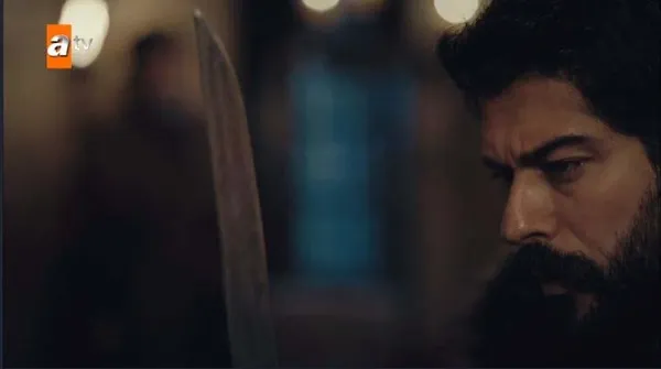 kurulus-osmanda-nefesler-tutuldu-osman-beyin-imparator-andronikos-ve-bizansa-kurdugu-buyuk-oyun-1666811875877.jpg Kuruluş Osman’da nefesler tutuldu! Osman Bey’in İmparator Andronikos ve Bizans’a kurduğu büyük oyun!-5