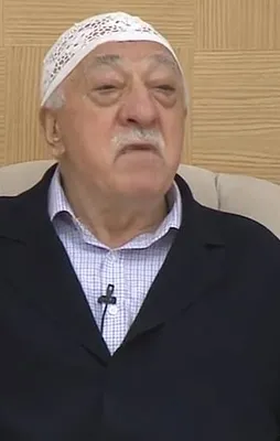 FETÖ Çin'de kahve parasının peşine düştü