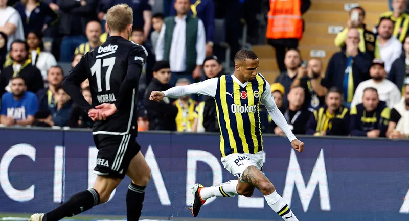 fenerbahceden-yerli-kontenjani-icin-kritik-hamle-yildiz-oyuncuyla-anlasma-saglandi-kulubu-bekleniyor-1714731695435.jpg