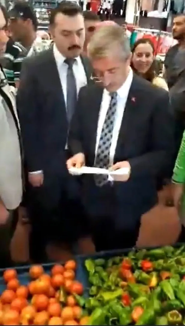 Şahinbey Belediye Başkanı Mehmet Tahmazoğlu'ndan fırsatçı pazarcıya tokat gibi sözler-2