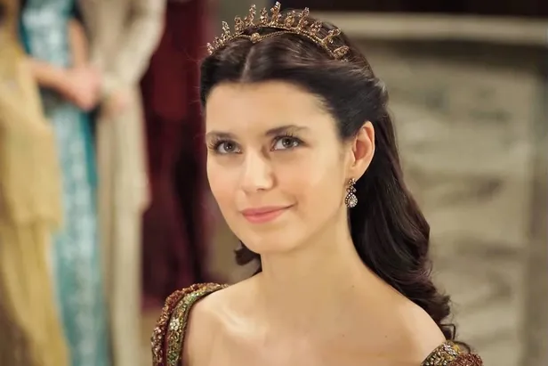 Efe Güray kimdir? Efe Güray kaç yaşında, neden öldü? Beren Saat’ten duygusal paylaşım…-3