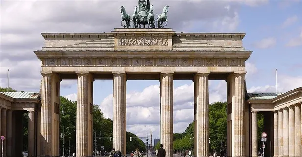 Almanya ve Rusya arasında kriz! 2 diplomat "istenmeyen kişi" ilan edildi