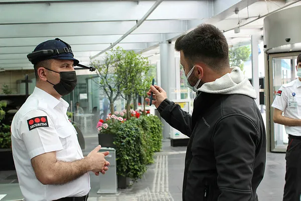 1622713168919.jpg SON DAKİKA! AVM'lerde yeni dönem başladı! HES kodu zorunluluğu sonrası bakarak tespit edilecek-5