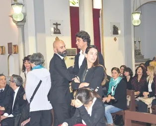 İbrahim Kutluay geçmişe sünger çekti! Edwina Sponza’yı babasının cenazesinde yalnız bırakmadı...