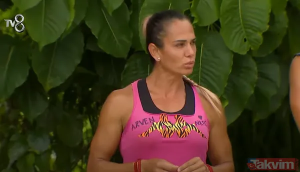 Survivor'ın olay yarışmacısı Turabi, Acun'u devreye sokan Nagihan - Nisa tartışmasında sessizliğini bozdu! "Kim ne derse desin sen..." - 18