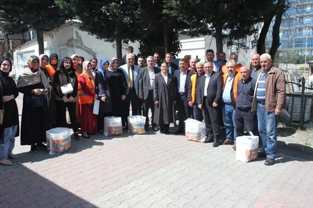 ak-partiden-rekorlarla-dolu-istanbul-cikarmasi-2-gun-39-ilce-1-milyon-hane-baskan-erdoganin-cagrisina-uyuldu-1681672937457.jpeg AK Parti'den rekorlarla dolu İstanbul çıkarması! 2 gün, 39 ilçe 1 milyon hane: Başkan Erdoğan'ın çağrısına uyuldu-2