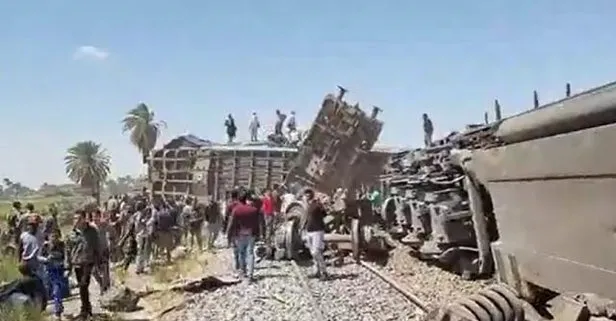 Son dakika: Mısır’da iki tren kafa kafaya çarpıştı: 32 kişi öldü, 66 kişi yaralandı