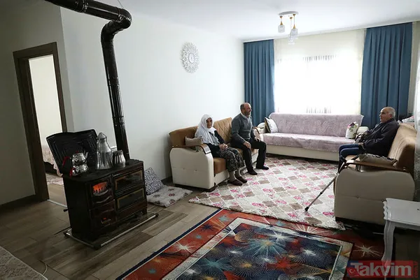 Elazığ depreminin 2. yıl dönümünde depremzedelere göl manzaralı villa konforunda konutlar: Evler 5 yıldızlı otel gibi - 3