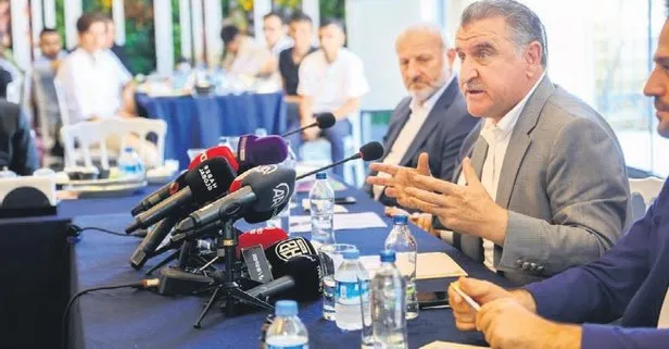 Gençlık ve Spor Bakanı Osman Aşkın Bak’tan EURO 2032 açıklaması: Önemli bir çalışma içindeyiz