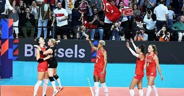 a-milli-kadin-voleybol-takimimiz-tarih-yazmaya-devam-ediyor-3-2lik-galibiyet-finali-getirdi-rakibimiz-belli-ol-1693605949252.jpeg
