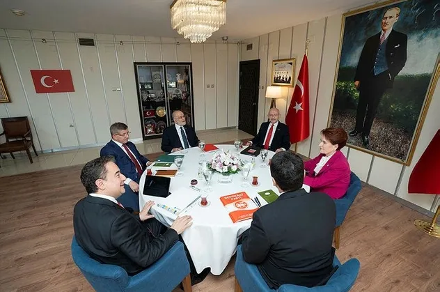 6'lı masanın 84 sayfalık vesayet metni! Anayasa taslağı mı seçim bildirgesi mi?