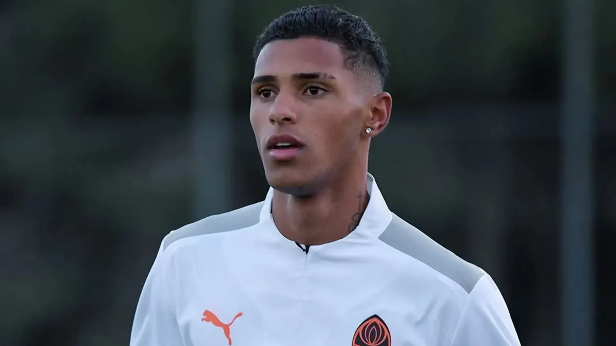 Galatasaray'da 1 transfer 1 ayrılık! Wilfried Singo giderse Vinicius Tobias hazır