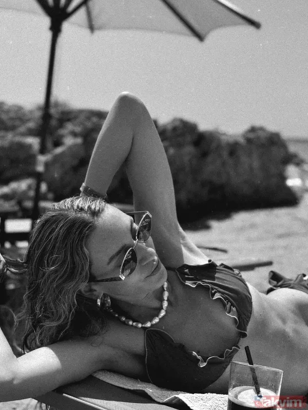 Sinem Kobal'ın siyah beyaz aşkı! Elini korkak alıştırmadı ne var ne yok paylaştı: Ağaç tepesinden kumsala... - 6