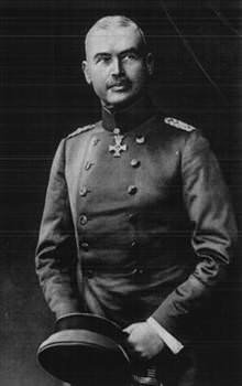 Osmanlı üniforması giyen Alman Generali